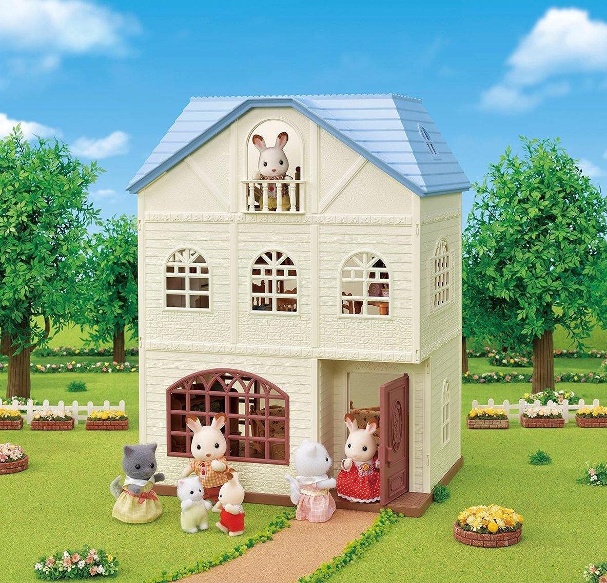 Sylvanian Families Sky Blue Terrace Gift Set 5513