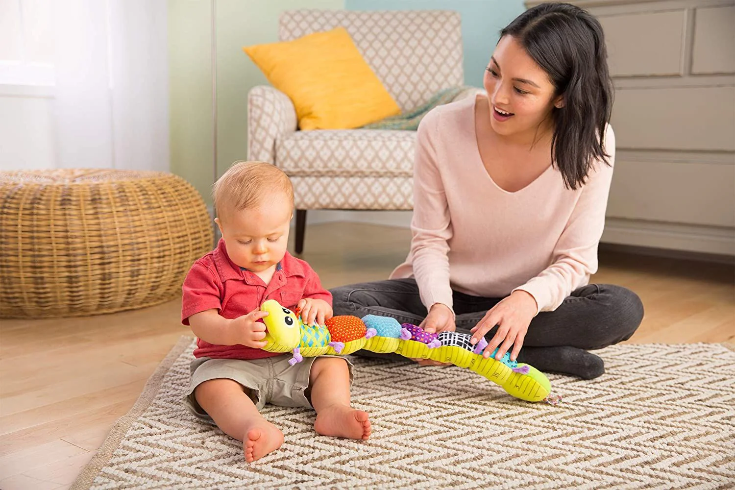 Tomy Lamaze Musical Inchworm L27107 - Image 2