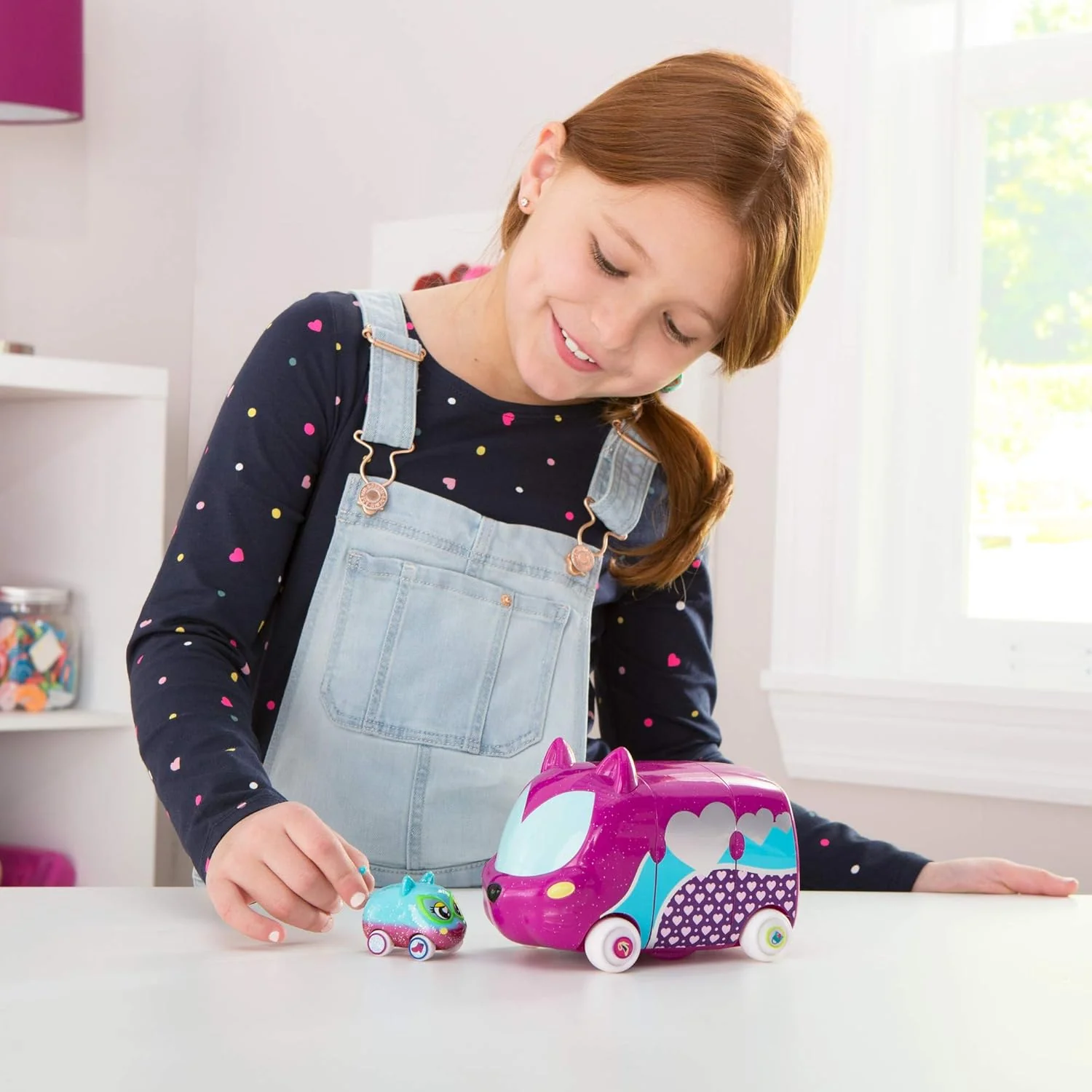 Tomy Ritzy Rollerz Shoe Shop Playset 46829 - Image 3
