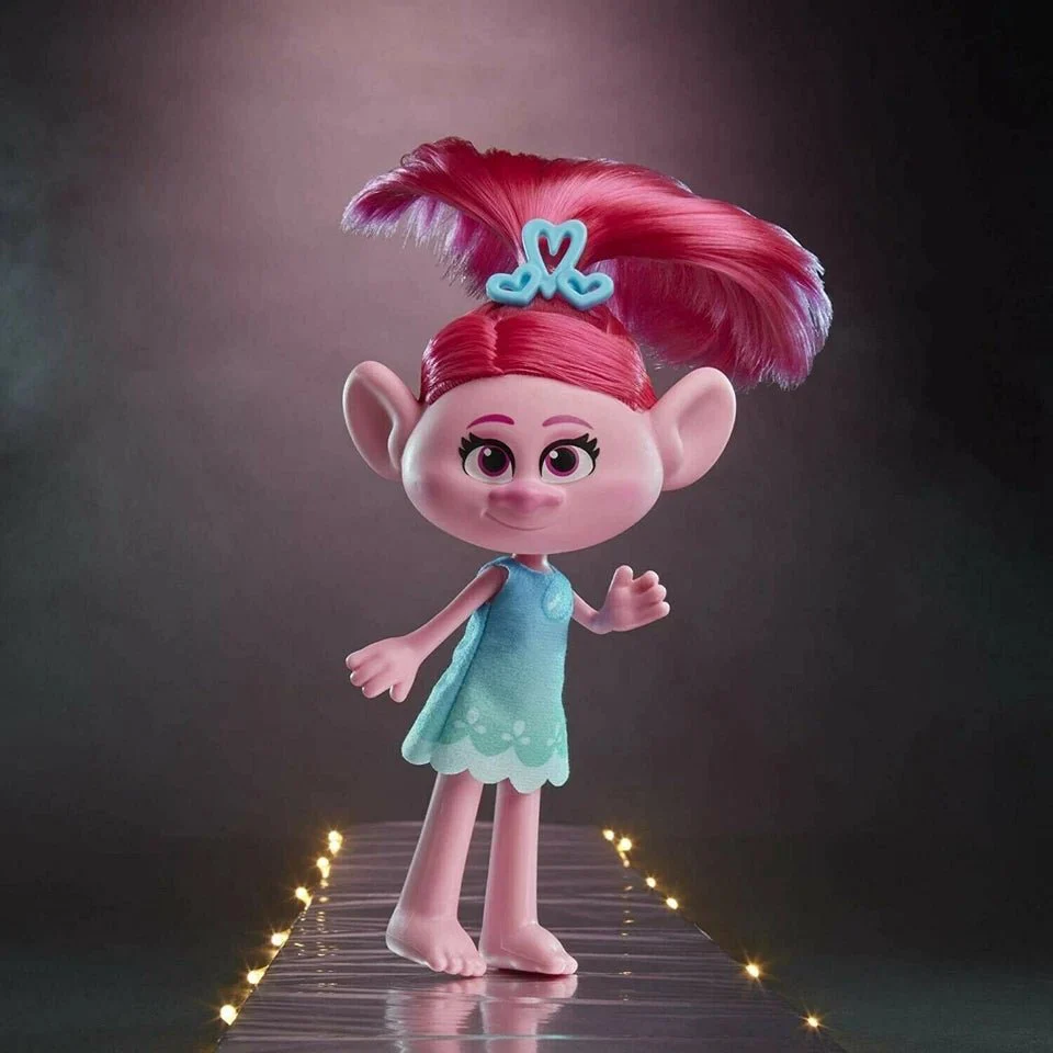 Trolls World Tour Stylin' Poppy Fashion Doll E8006 - Image 2