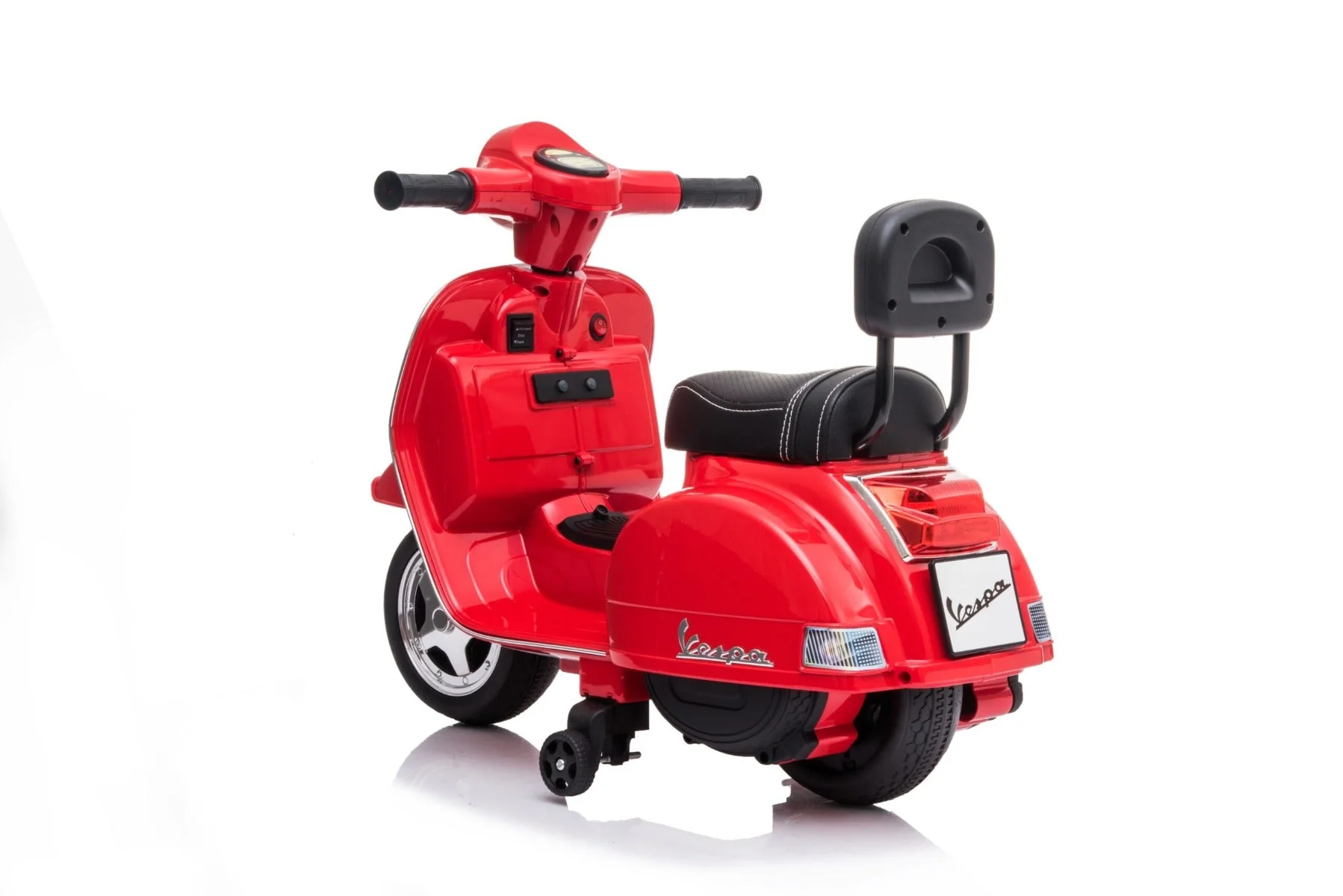 Vespa Motorcycle Red - Image 4