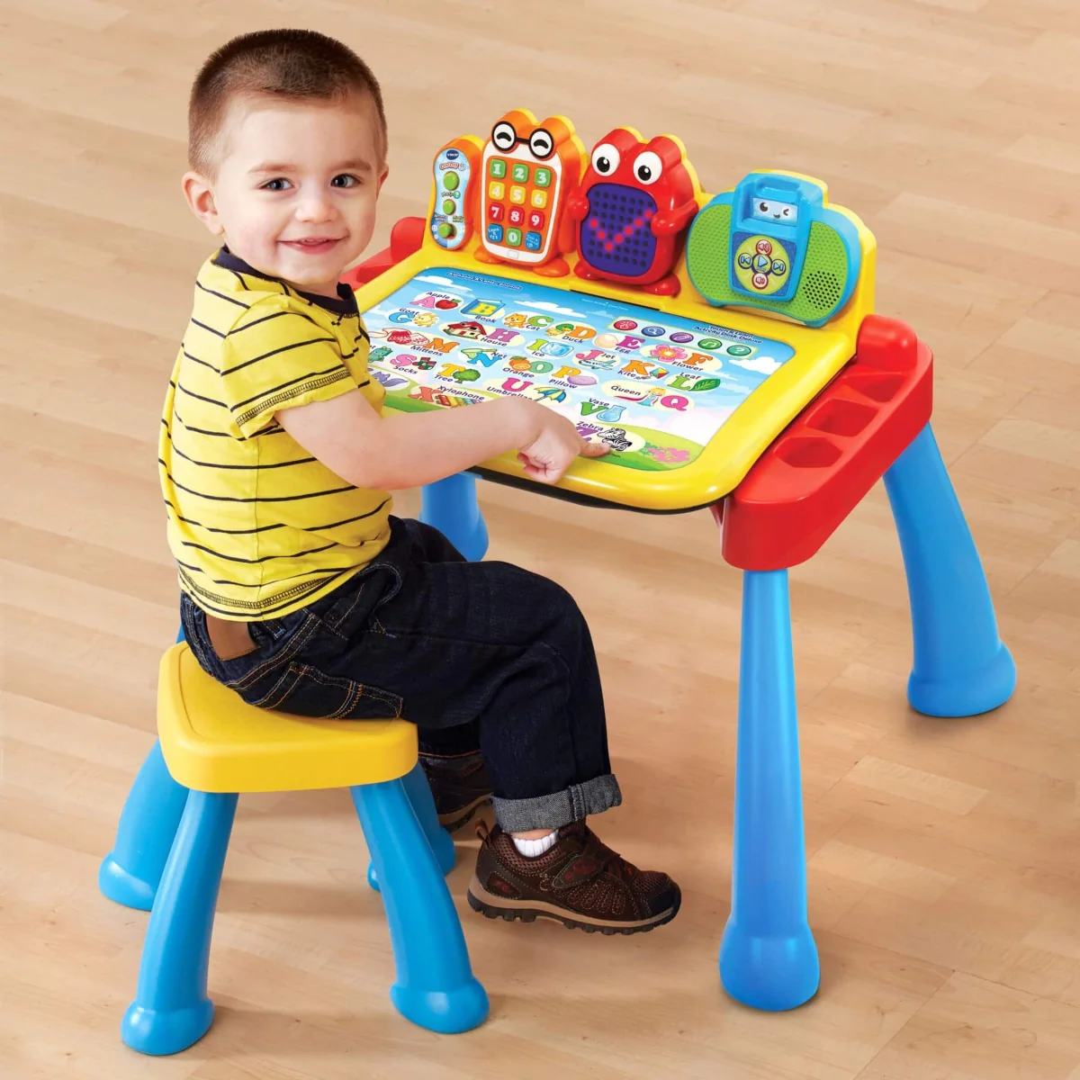 VTech Touch and Learn Activity Desk - Image 3