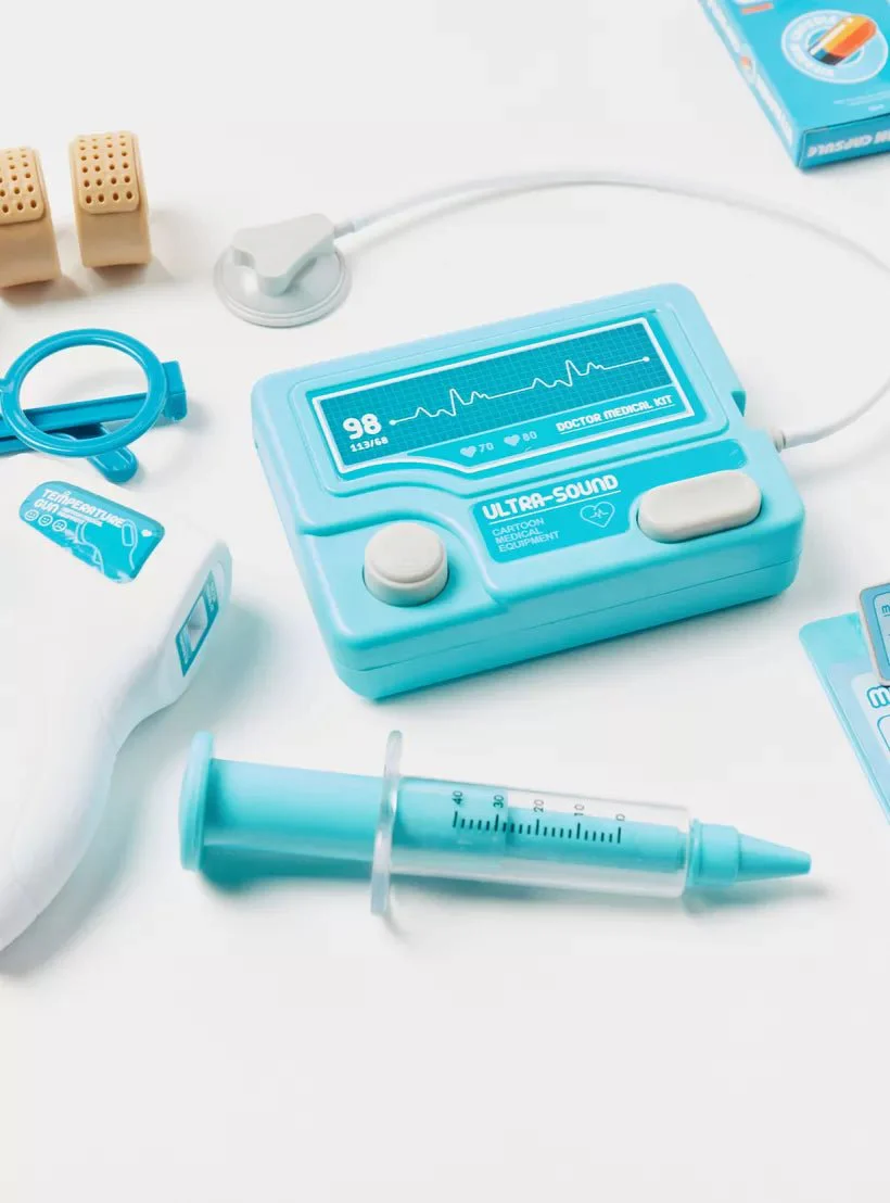 Wanderlong Baby Doctor Playset W8723B – 22 pcs Medical Kit - Image 3